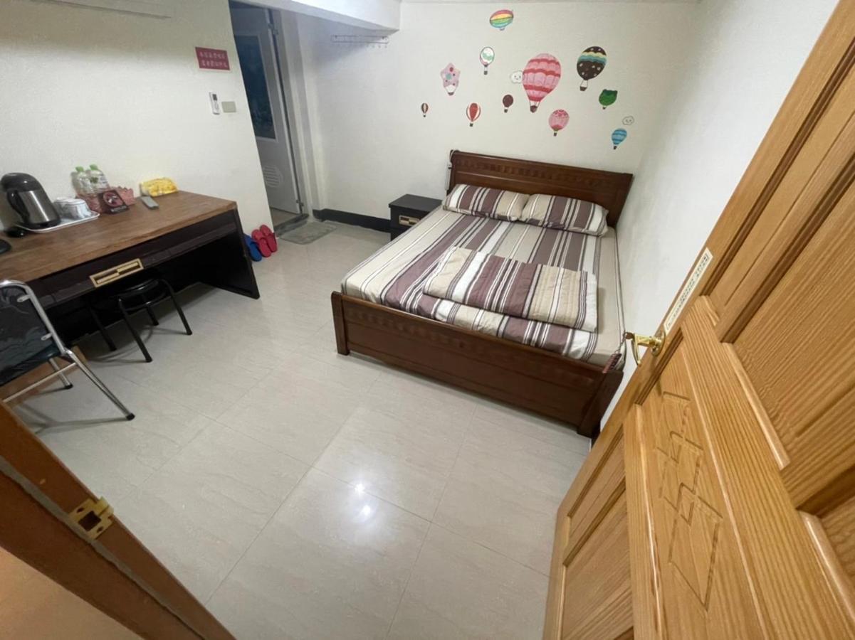 Home Run Homestay Dongyin Eksteriør bilde