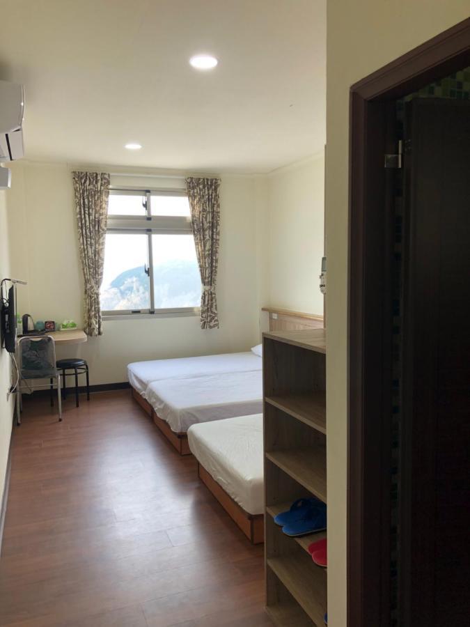 Home Run Homestay Dongyin Eksteriør bilde
